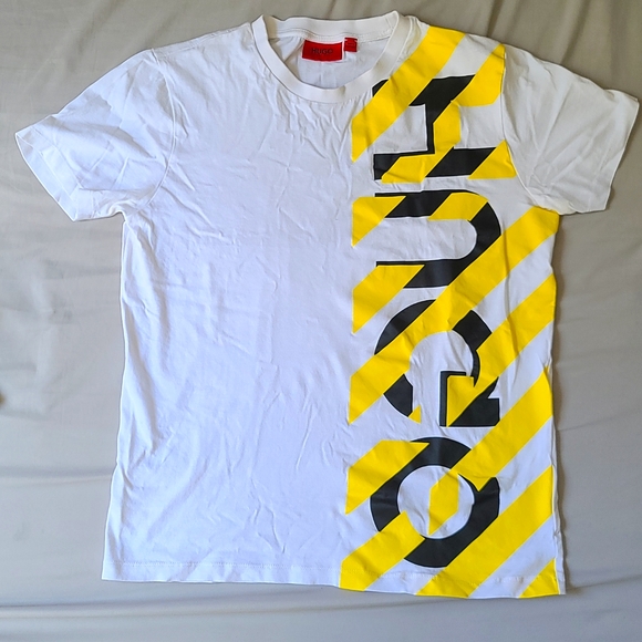 Hugo Boss t-shirt - Picture 1 of 3